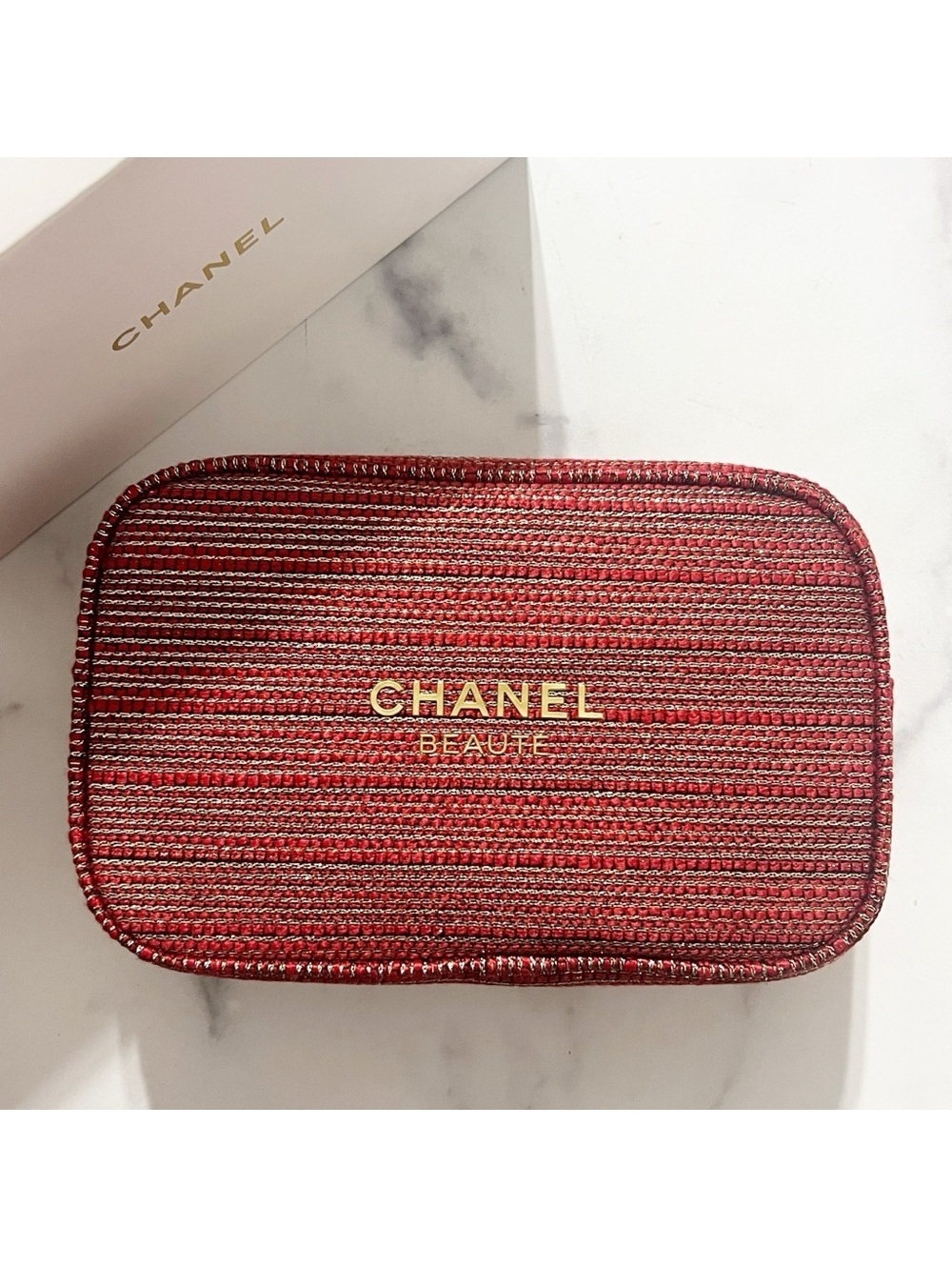 Chanel Limited Edition 2022 Cosmetic Bag in Red & Gold Tweed, NEW in Box